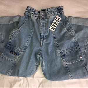 BDG light wash skate jeans